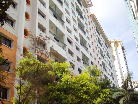 Blk 287D Jurong East Street 21 (Jurong East), HDB Executive #164342